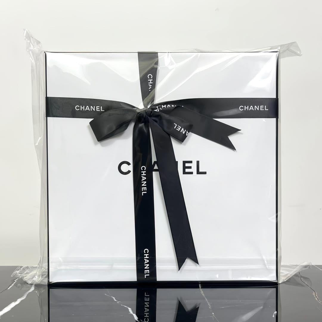 LA NUIT DE CHANEL skincare gift set 5 pc