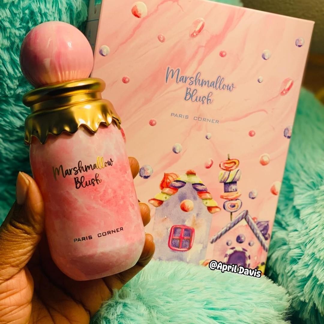 PARIS CORNER marshmellow blush