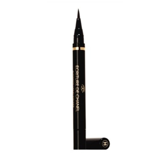 CHANEL liquid eyeliner